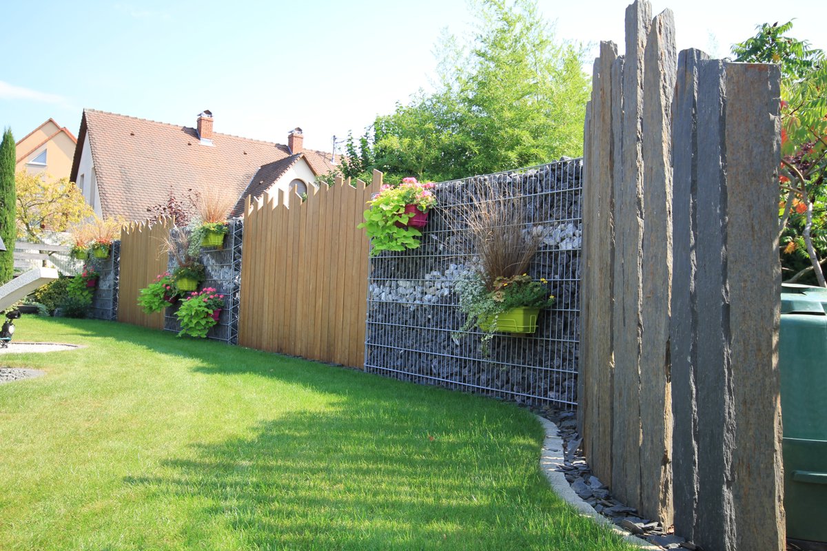 BAUGONE GE 164x253x23 CM - MIT FUSSPLATTE